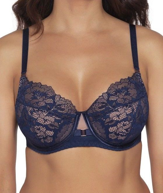 Стильный бюстгальтер на косточках plus size с кружевом