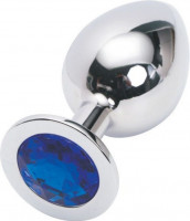 Интимные украшения - Серебряная металлическая анальная пробка среднего размера с синим стразиком - 8,2 см.