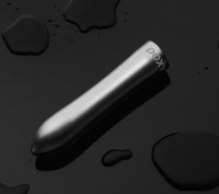 Серебристая металлическая вибропуля Doxy - 12 см.